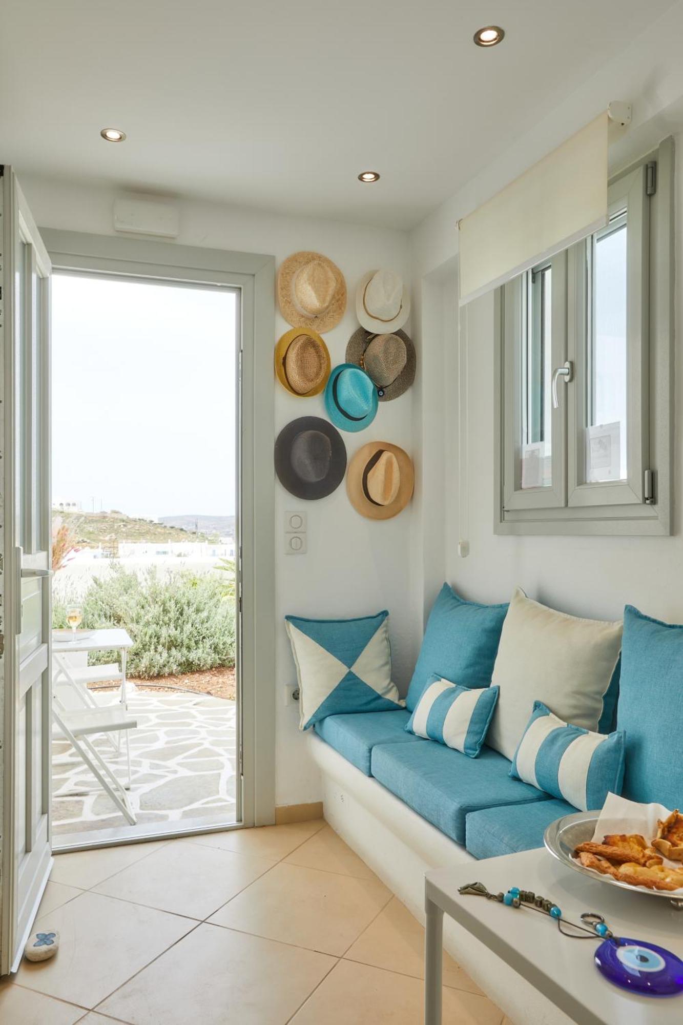 נאוסה Romantica Suites מראה חיצוני תמונה