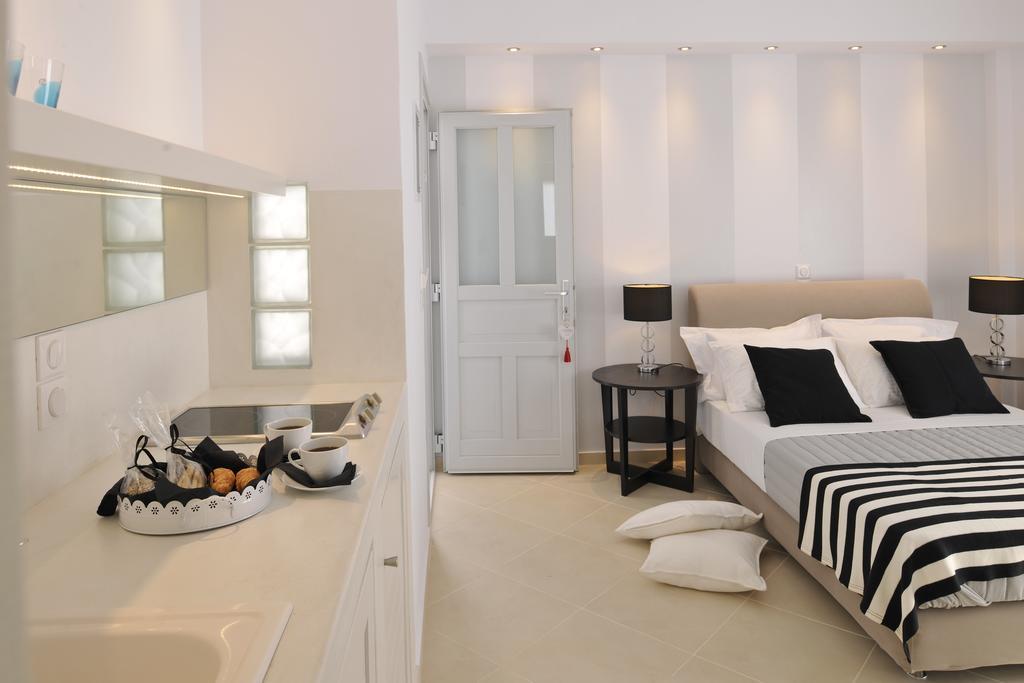 נאוסה Romantica Suites מראה חיצוני תמונה