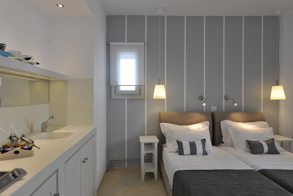 נאוסה Romantica Suites מראה חיצוני תמונה